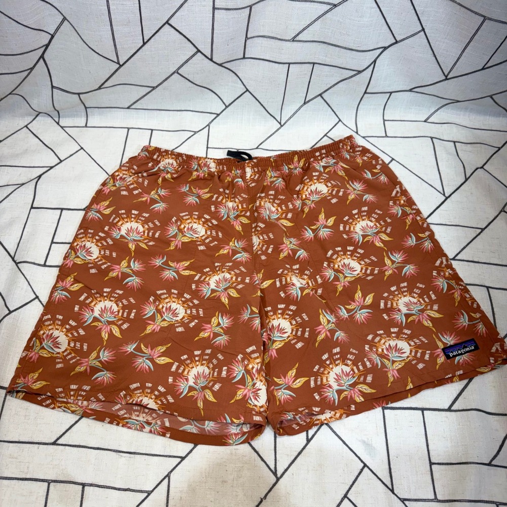 Patagonia Baggies Lights Shorts Large Spiced Coral Protea Floral 58034 FA18